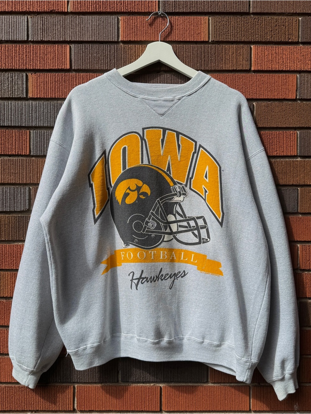 Vintage Iowa Hawkeyes Crewneck